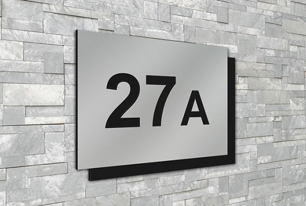 Wizualizacja tabliczki adresowej dwuwarstwowej z aluminium 2